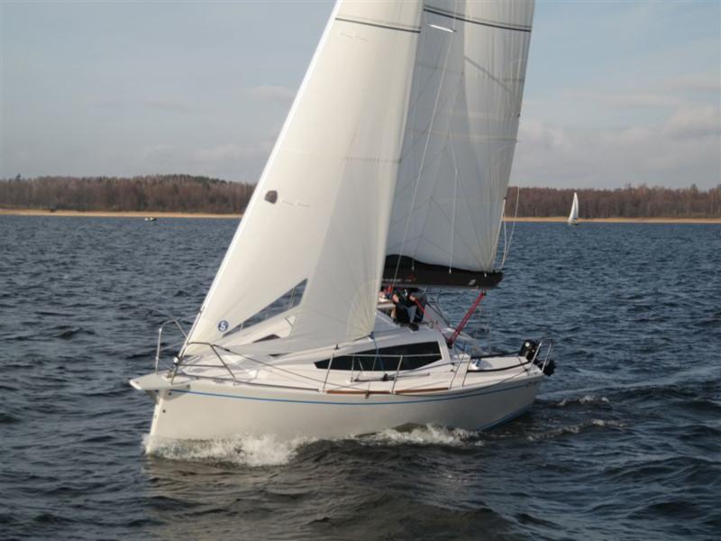 Book yachts online - sailboat - Maxus evo 24 Prestige - ASTA - rent
