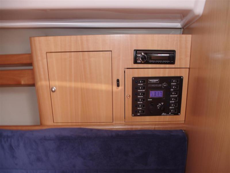 Book yachts online - sailboat - Maxus 28 Standard - TINOS - rent