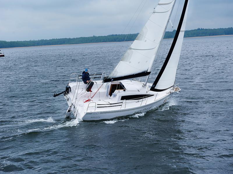 Book yachts online - sailboat - Maxus 26 Prestige + 8/1 - VALENCIA - rent