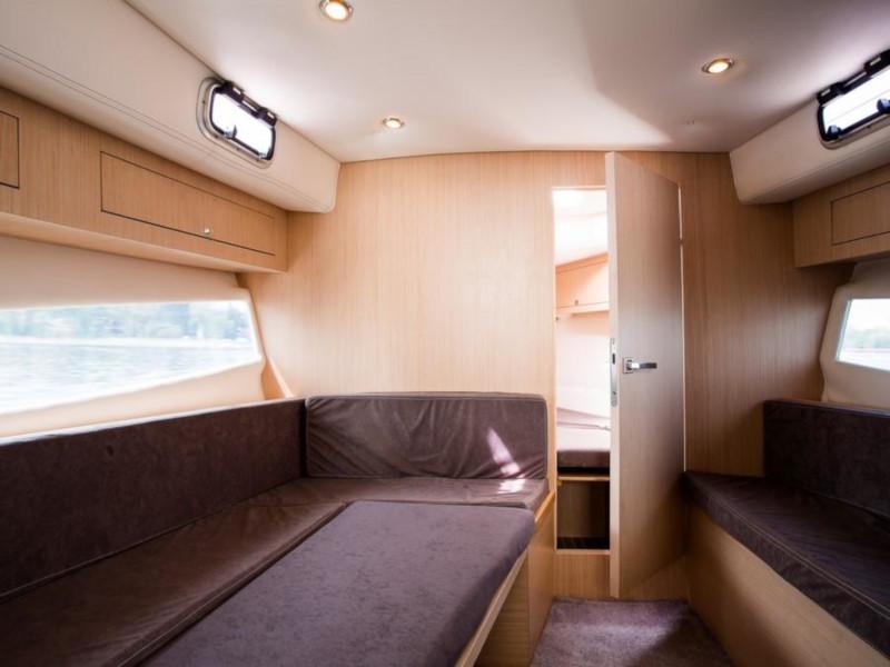 Book yachts online - motorboat - Represser 30 - Represser 30 - rent
