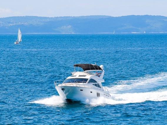 Book yachts online - motorboat - Sealine T 50 - Maja 2 - rent