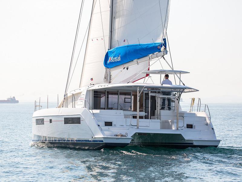 Book yachts online - catamaran - Sunsail 404 - Sunsail 404 (2017) - rent