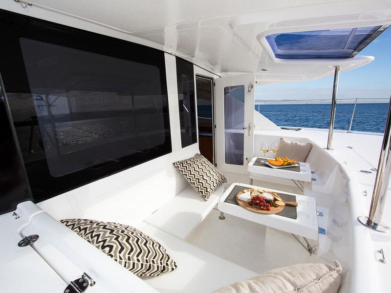 Book yachts online - catamaran - Sunsail 444 - Sunsail 444 (2015) - rent