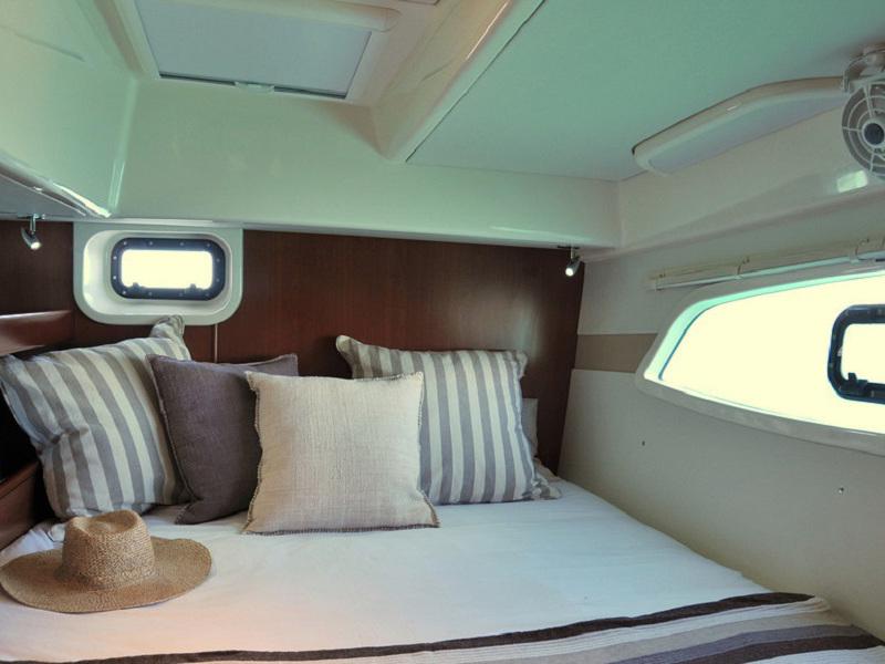 Book yachts online - catamaran - Sunsail 444 - Sunsail 444 (2015) - rent