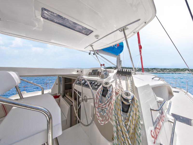 Book yachts online - catamaran - Sunsail 404 - Sunsail 404 (2017) - rent