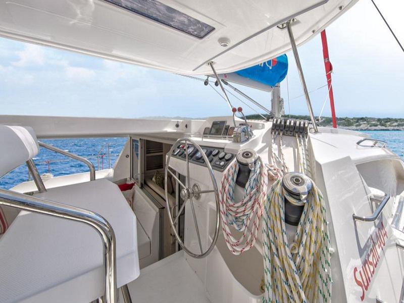 Book yachts online - catamaran - Sunsail 404 - Sunsail 404 (2016) - rent