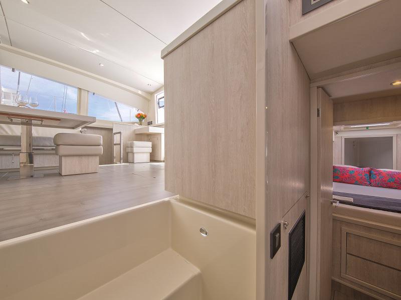Book yachts online - catamaran - Sunsail 404 - Sunsail 404 (2016) - rent