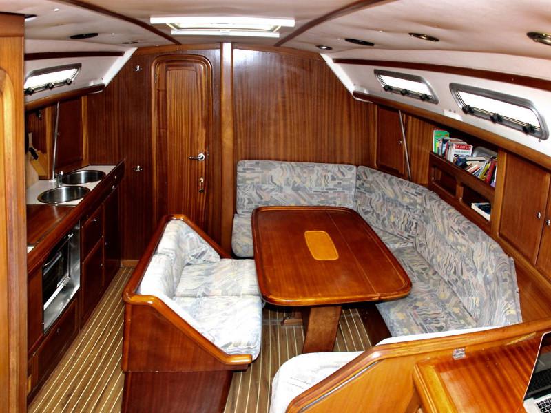 Book yachts online - sailboat - Bavaria 41 Exclusive - VoBe - rent