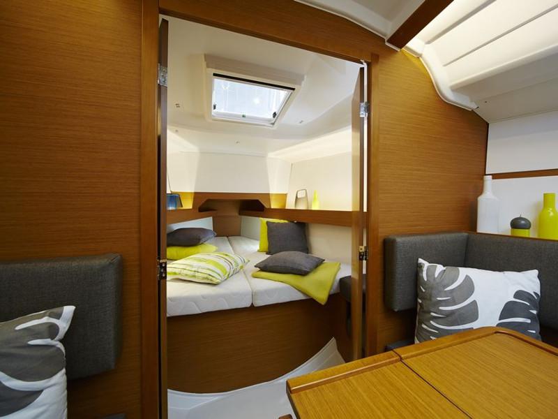 Book yachts online - sailboat - Sun Odyssey 349 - DnA - rent