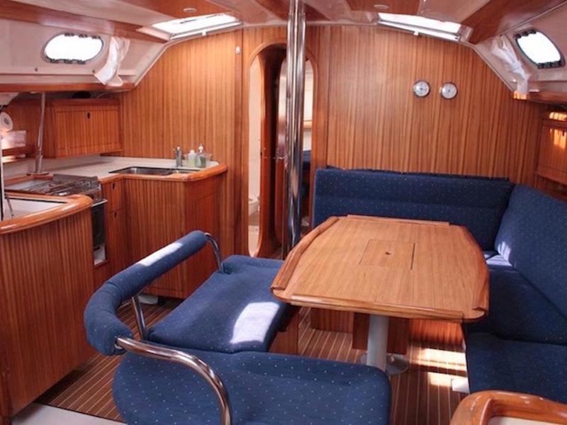 Book yachts online - sailboat - Dufour 43 - Master 43 - rent
