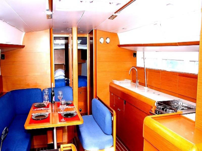 Book yachts online - sailboat - Sun Odyssey 509 - IQ - rent