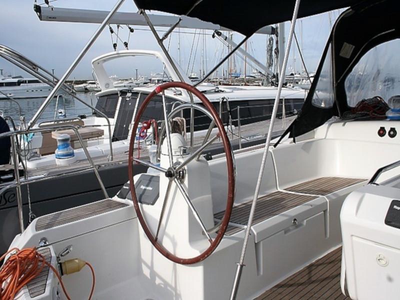 Book yachts online - sailboat - Sun Odyssey 509 - IQ - rent
