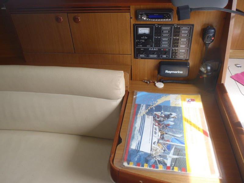 Book yachts online - sailboat - Sun Odyssey 32 i - Čikat - rent