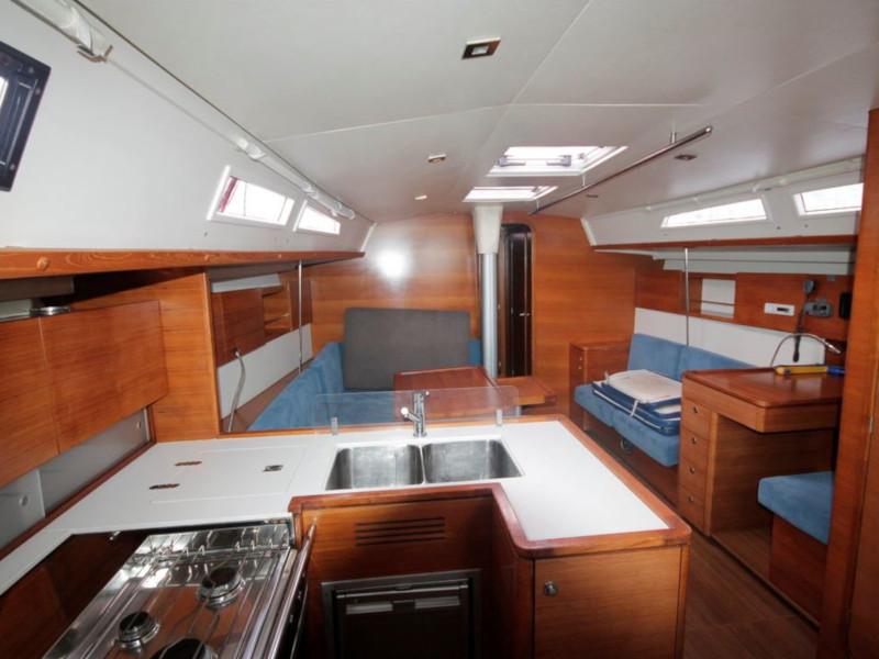 Book yachts online - sailboat - Salona 44 - Neda 1 - rent