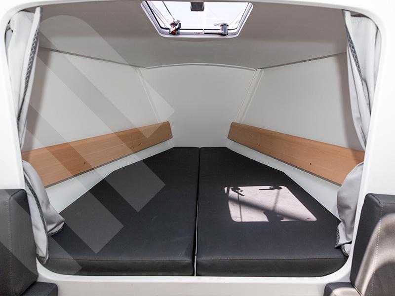 Book yachts online - sailboat - Pogo 30 - Harmattan - rent