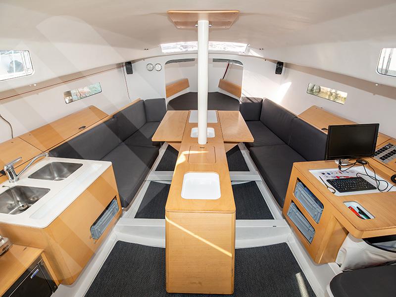 Book yachts online - sailboat - Pogo 30 - Meridio - rent