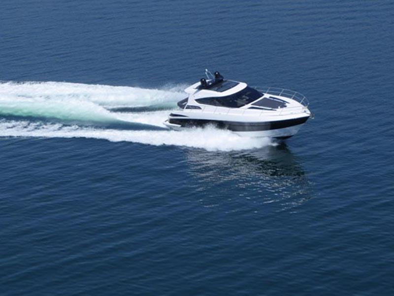Book yachts online - motorboat - Elan Power 48 - MARTA IV - rent