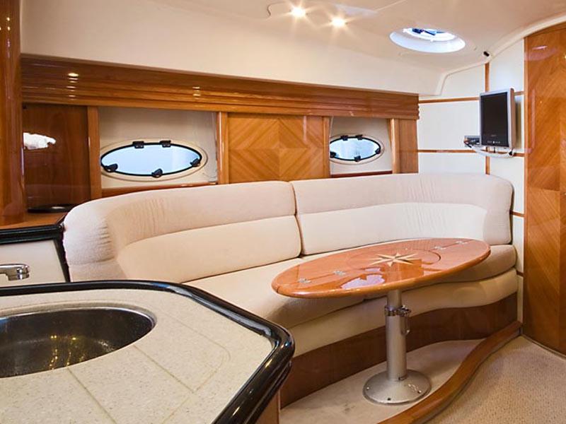Book yachts online - motorboat - Elan Power 35 - Marta III - rent