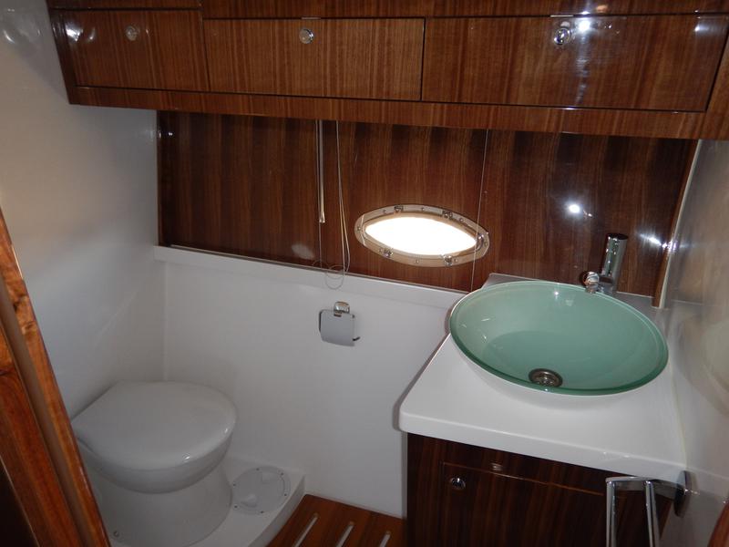 Book yachts online - motorboat - Mirakul 40 - MARTA V - rent