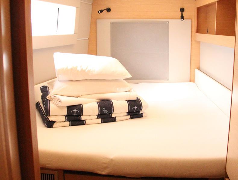 Book yachts online - catamaran - Nautitech 46 Fly - Togina - rent
