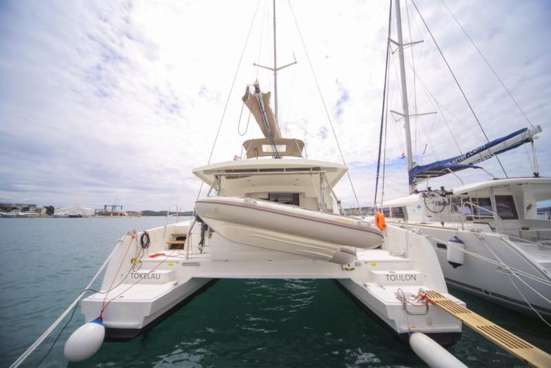 Book yachts online - catamaran - Bali 4.5 - Tokelau - rent