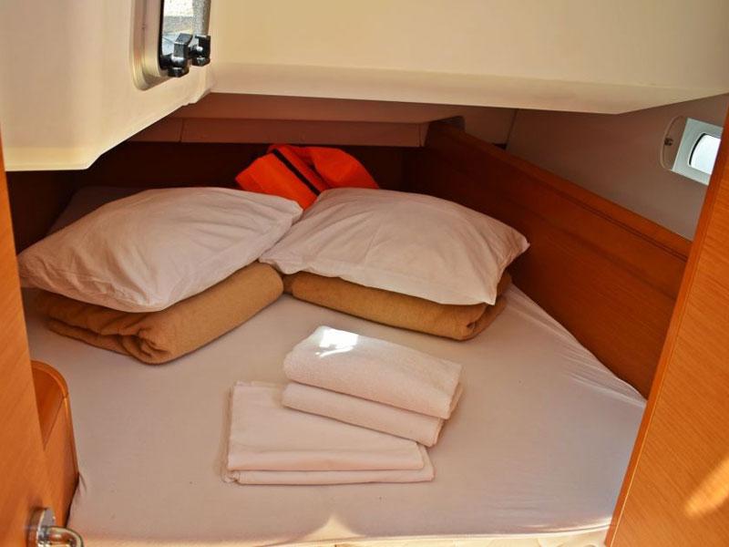 Book yachts online - sailboat - Sun Odyssey 449 - Wagner - rent