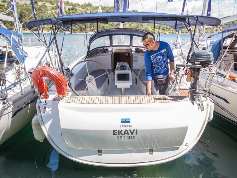 Book yachts online - sailboat - Bavaria Cruiser 41 - Ekavi - rent