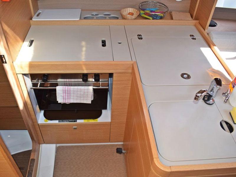 Book yachts online - sailboat - Dufour 350 Grand Large - Balavoine - rent