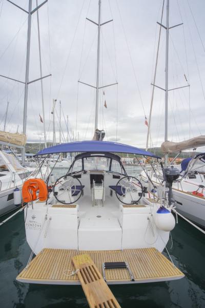 Book yachts online - sailboat - Sun Odyssey 449 - Bondone - rent