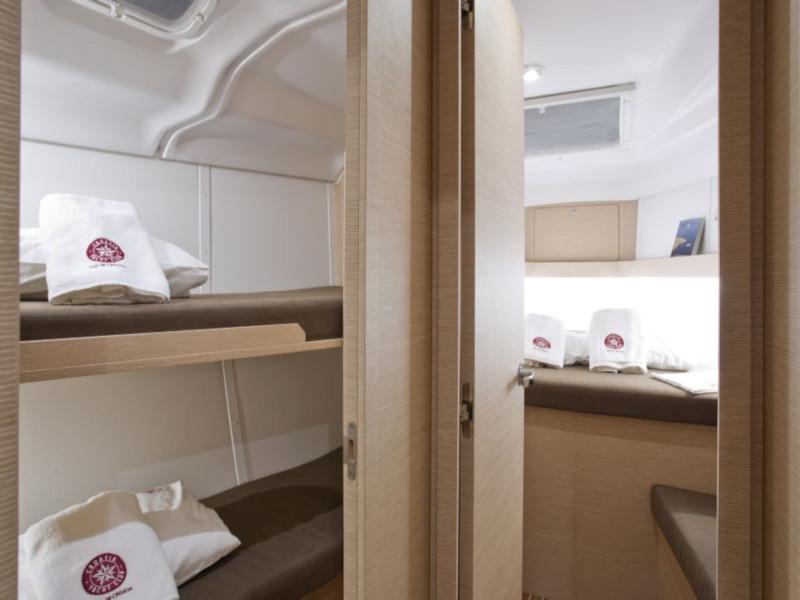 Book yachts online - sailboat - Elan Impression 45 - Princess Tena - rent