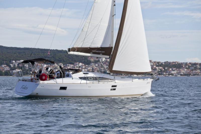 Book yachts online - sailboat - Elan Impression 40 - Fides - rent