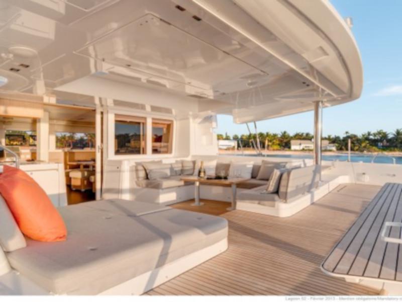 Book yachts online - catamaran - Lagoon 52F - Korana - rent