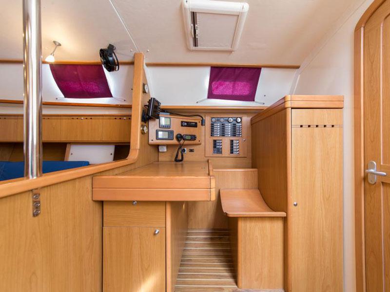 Book yachts online - sailboat - Harmony 52 - Camarat - rent