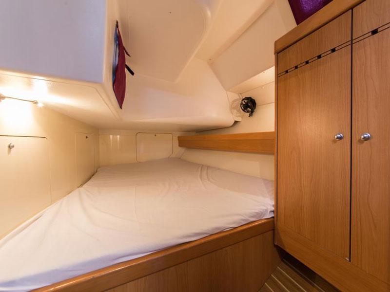 Book yachts online - sailboat - Harmony 52 - Camarat - rent