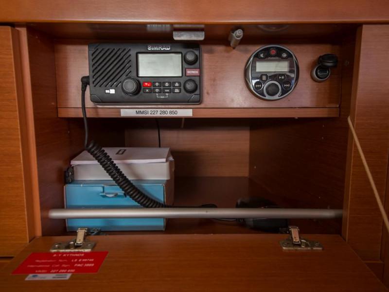Book yachts online - sailboat - Oceanis 41 - Khythnos - rent