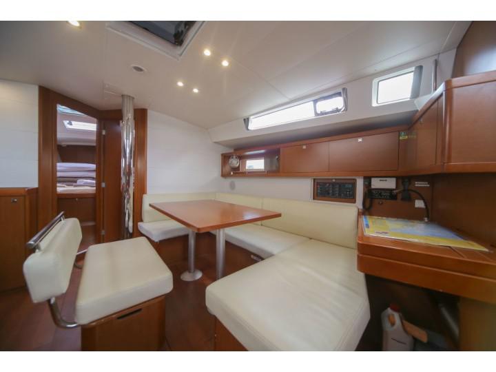 Book yachts online - sailboat - Oceanis 45 - Strauss - rent