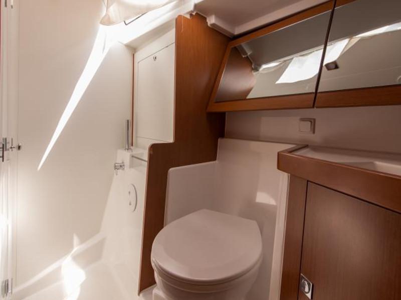 Book yachts online - sailboat - Oceanis 41 - Zlarin - rent