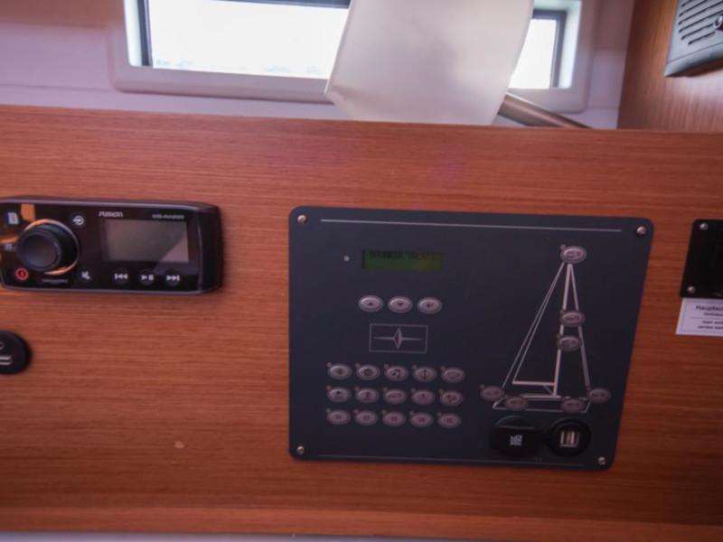 Book yachts online - sailboat - Bavaria Cruiser 46 - Chimenti - rent