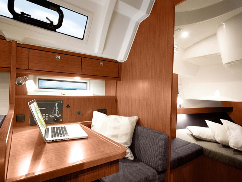 Book yachts online - sailboat - Bavaria Cruiser 41 (6) - Ariodante - rent