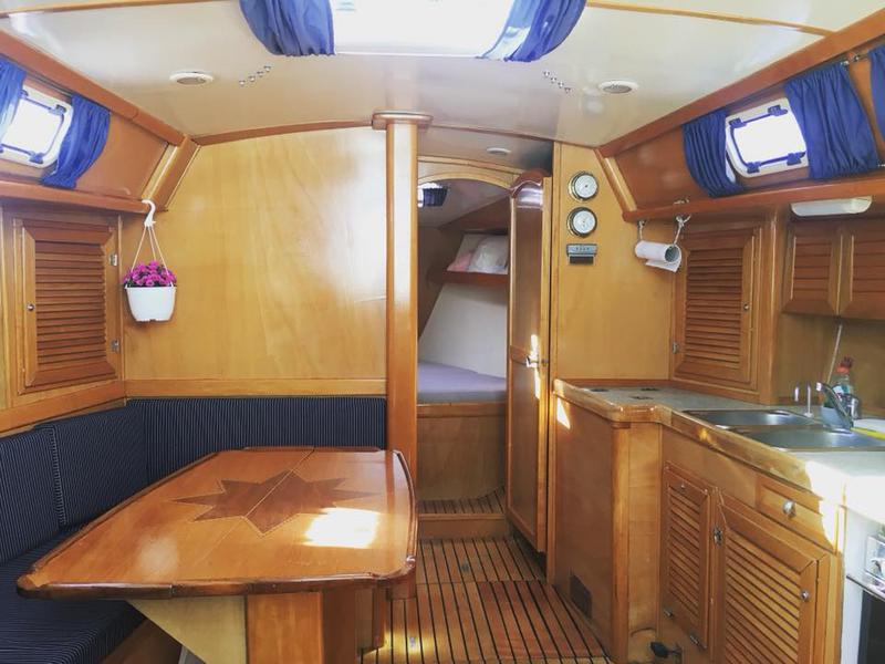 Book yachts online - sailboat - Van de Stadt 42 Clipper "FAFOS" - Fafos II - rent