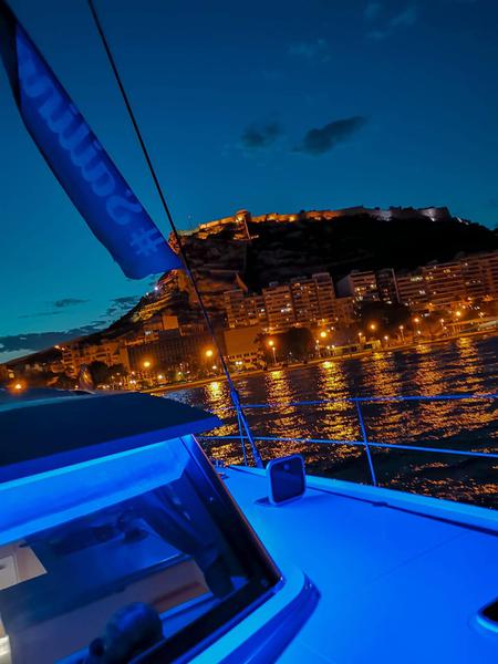 Book yachts online - catamaran - Saba 50 - Lamela - rent