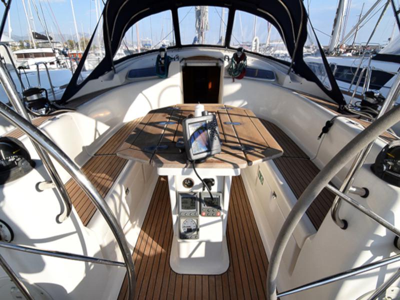 Book yachts online - sailboat - Bavaria 50 Cruiser - Efkrasia - rent