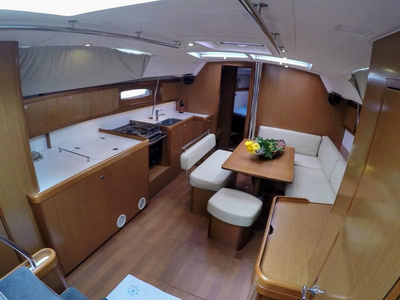 Book yachts online - sailboat - Oceanis 46 - Galatea - rent