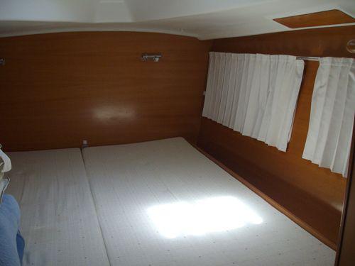 Book yachts online - catamaran - Lagoon 380 S2 - Ameli - rent