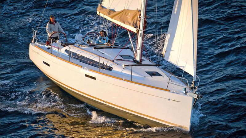 Book yachts online - sailboat - Sun Odyssey 389 - Tequila Sunrise - rent