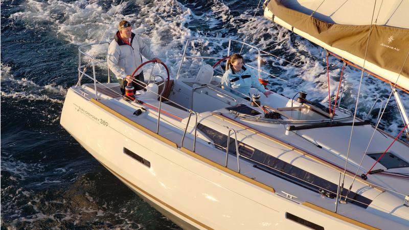 Book yachts online - sailboat - Sun Odyssey 389 - Tequila Sunrise - rent