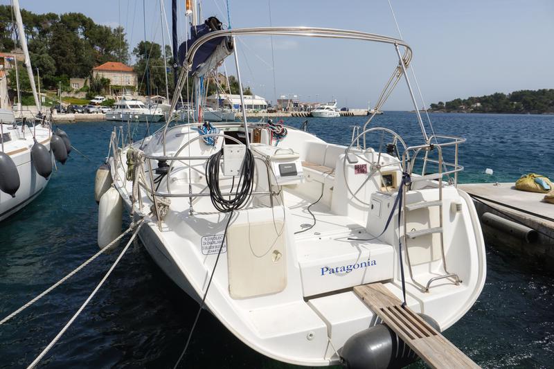 Book yachts online - sailboat - Beneteau Cyclades 39.3 - Patagonia - rent