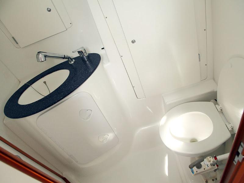 Book yachts online - sailboat - Beneteau Cyclades 43.4 - TIGRIS - rent