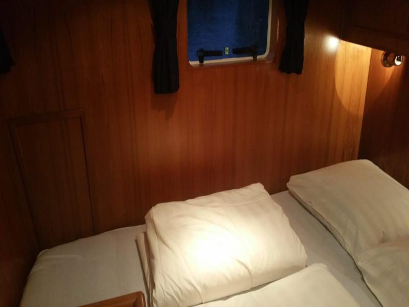 Book yachts online - motorboat - Renal 40 - Majoris - rent