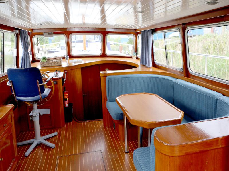 Book yachts online - motorboat - Barkas 1100 - Sirius - rent